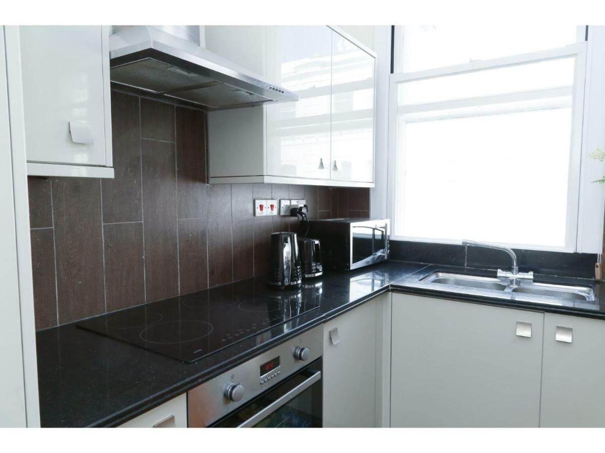 Pass The Keys West End Apartment Near Tottenham Court Road Londres Exterior foto